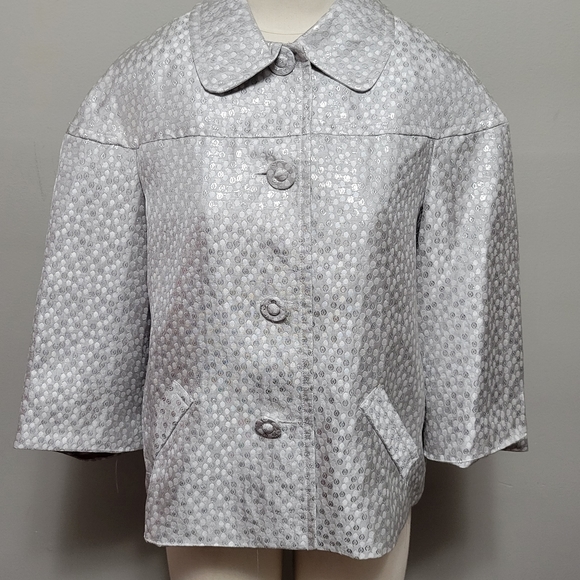Lane Bryant Jackets & Blazers - Lane Bryant metallic silver jacquard polka dot blazer size 14